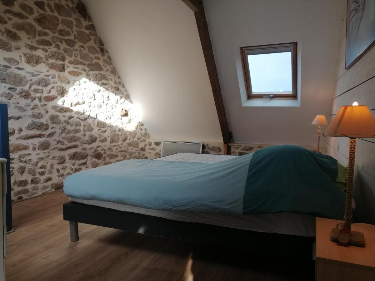 Maison De Pecheur Typique Presqu'ile Jacut Sur * Saint-Jacut-de-la-Mer